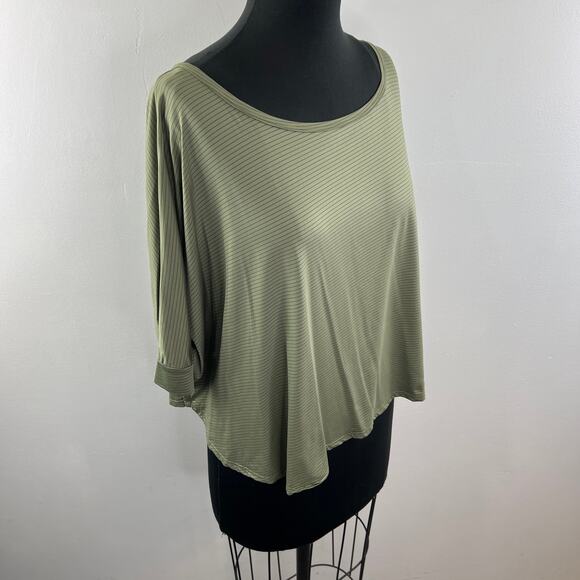 SPLENDID Green Blouse Top Nylon Striped Scoop Neck Classic Fit Size Small S - Picture 5 of 8